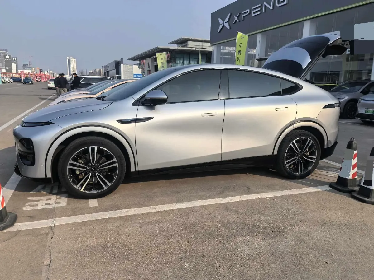 2023 Xpeng G6 BEV 87.5KWH,autocango,china used car exporter,china ev exporter,chinese used car exporter,chinese used ev exporter