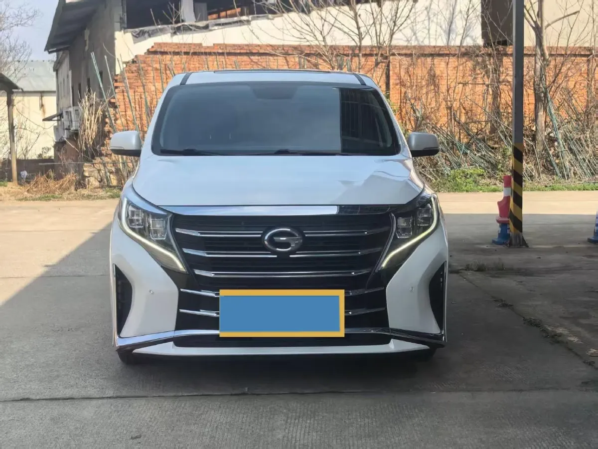 2021 GAC Trumpchi M8 2.0T 252HP L4 8AT,autocango,china used car exporter,china ev exporter,chinese used car exporter,chinese used ev exporter