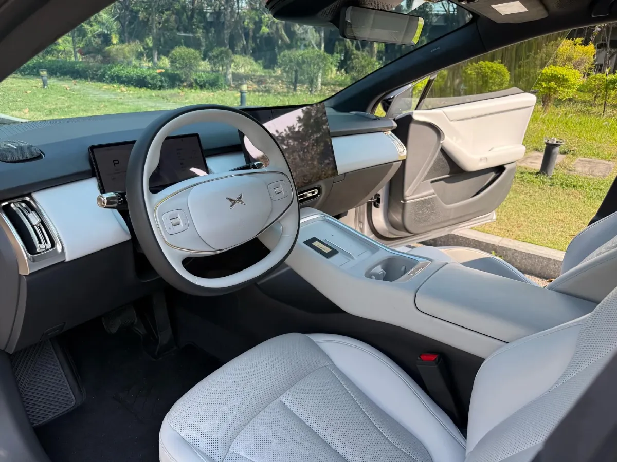 2024 Xpeng P7+ BEV 60.7KWH,autocango,china used car exporter,china ev exporter,chinese used car exporter,chinese used ev exporter