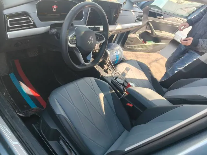 2023 Volkswagen Lavida 1.5L 110HP L4 6AT,autocango,china used car exporter,china ev exporter,chinese used car exporter,chinese used ev exporter