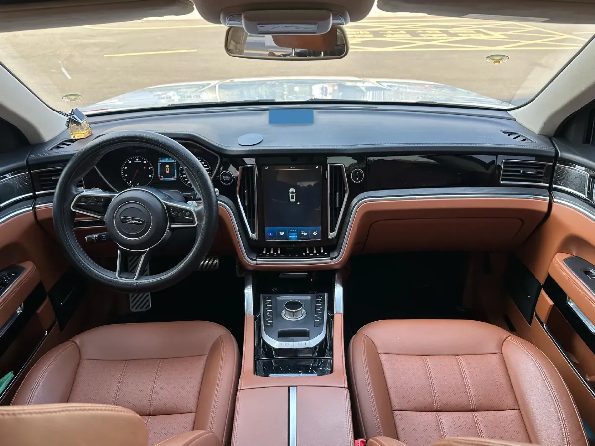 2017 Zotye T700 1.8T 177HP L4 6DCT,autocango,china used car exporter,china ev exporter,chinese used car exporter,chinese used ev exporter