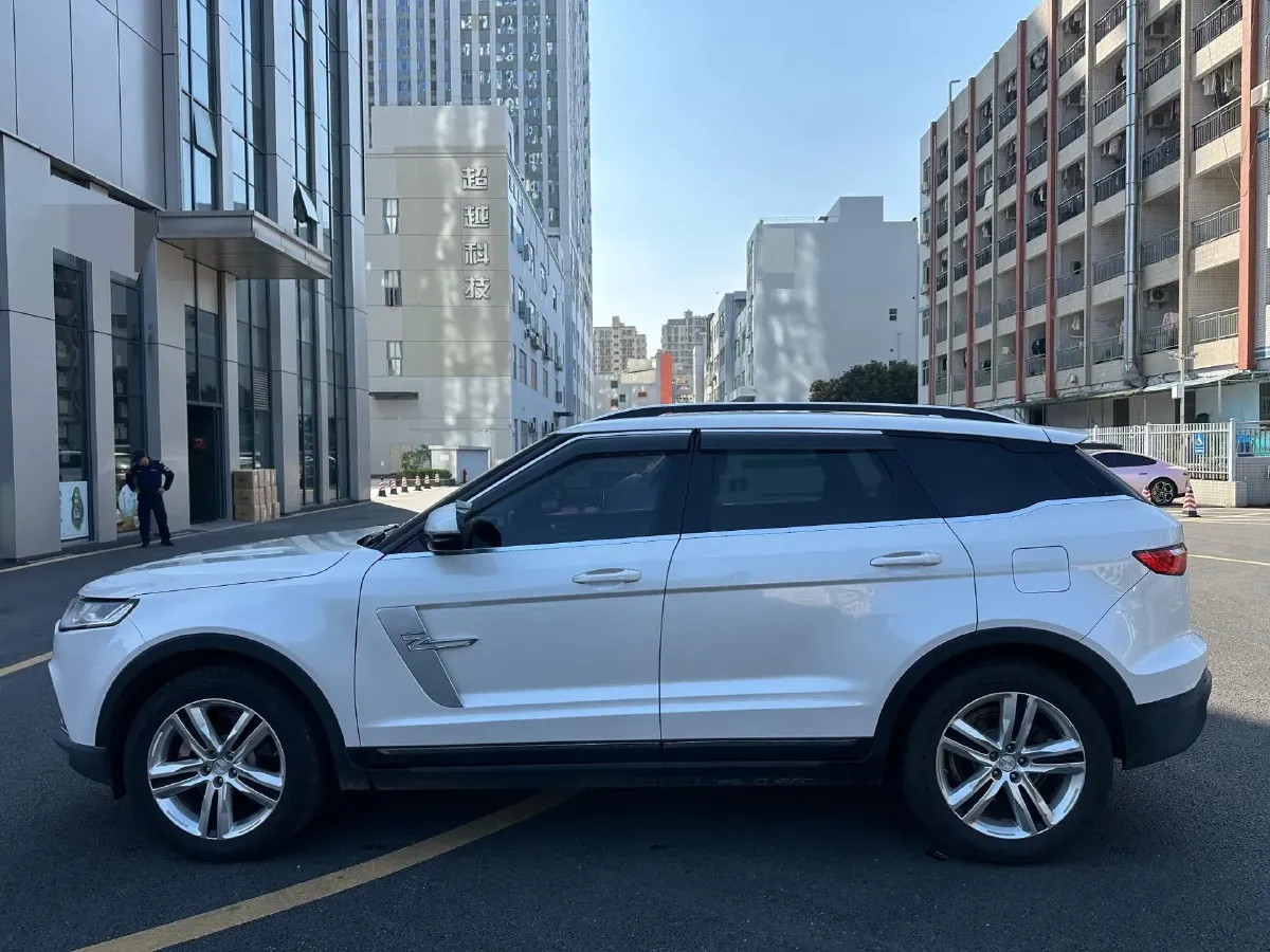 2017 Zotye T700 1.8T 177HP L4 6DCT,autocango,china used car exporter,china ev exporter,chinese used car exporter,chinese used ev exporter