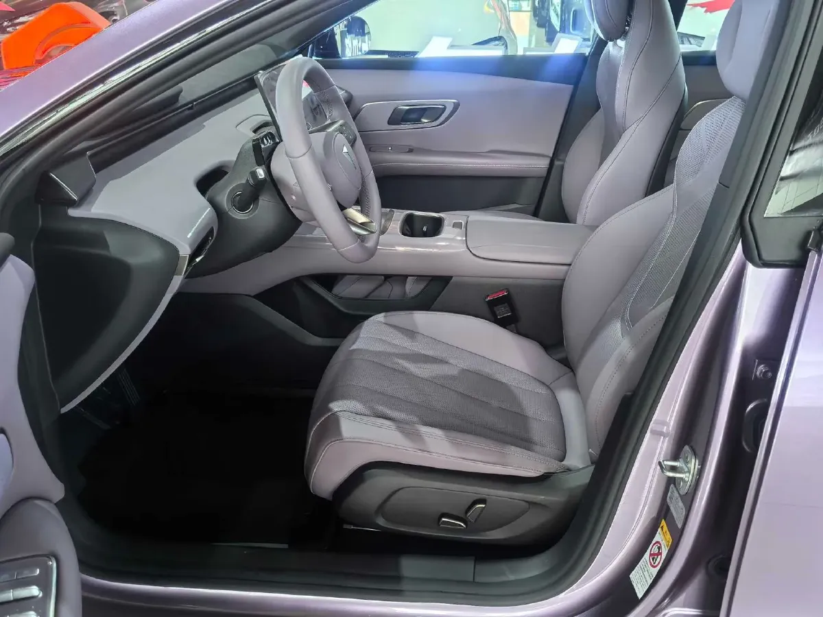 2026 Deepal L06 BEV,autocango,china used car exporter,china ev exporter,chinese used car exporter,chinese used ev exporter