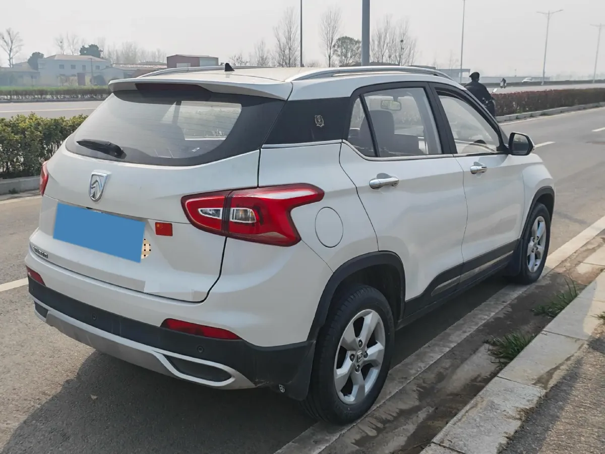 2017 BaoJun 510 1.5L 112HP L4 6MT,autocango,china used car exporter,china ev exporter,chinese used car exporter,chinese used ev exporter