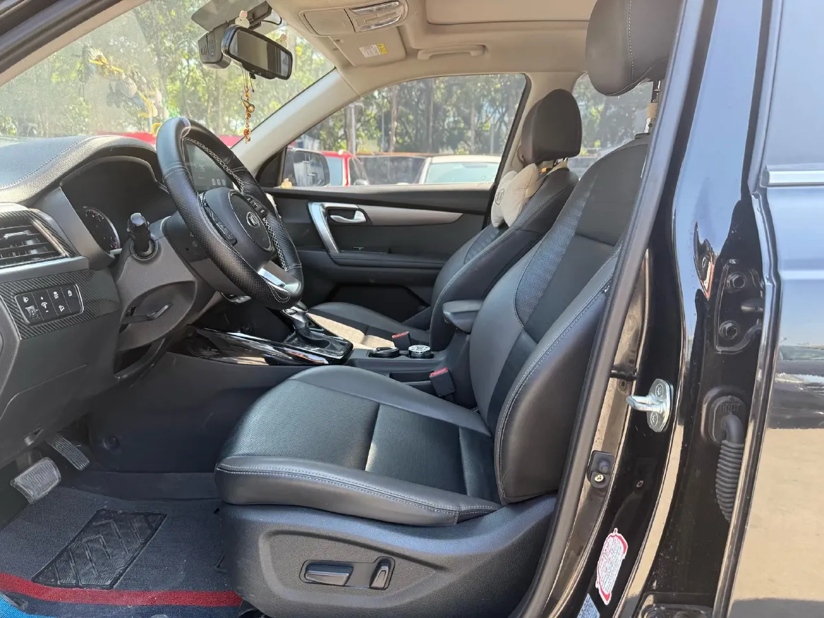 2018 Kia Sportage R 2.0L 160HP L4 6AT,autocango,china used car exporter,china ev exporter,chinese used car exporter,chinese used ev exporter