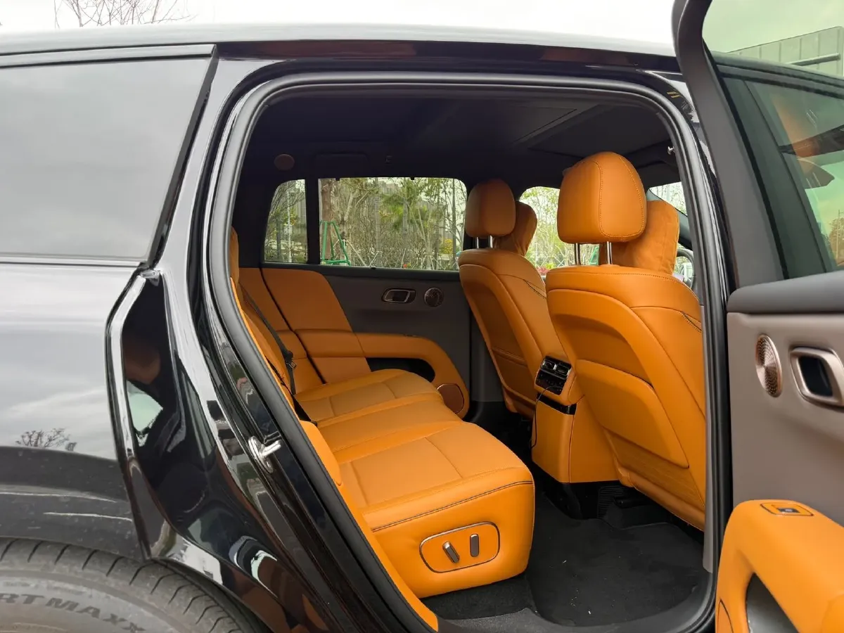 2025 Li i6 BEV,autocango,china used car exporter,china ev exporter,chinese used car exporter,chinese used ev exporter