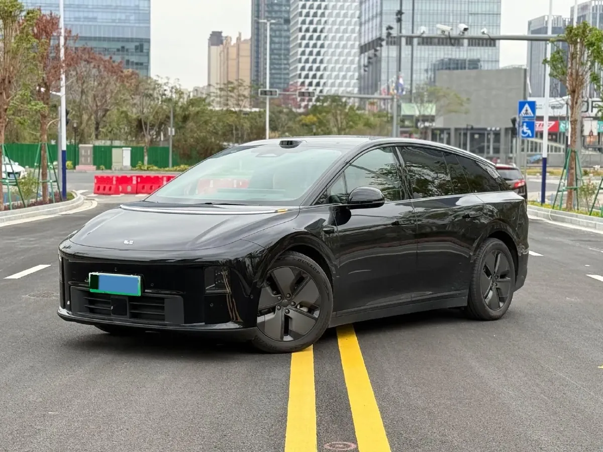 2025 Li i6 BEV,autocango,china used car exporter,china ev exporter,chinese used car exporter,chinese used ev exporter