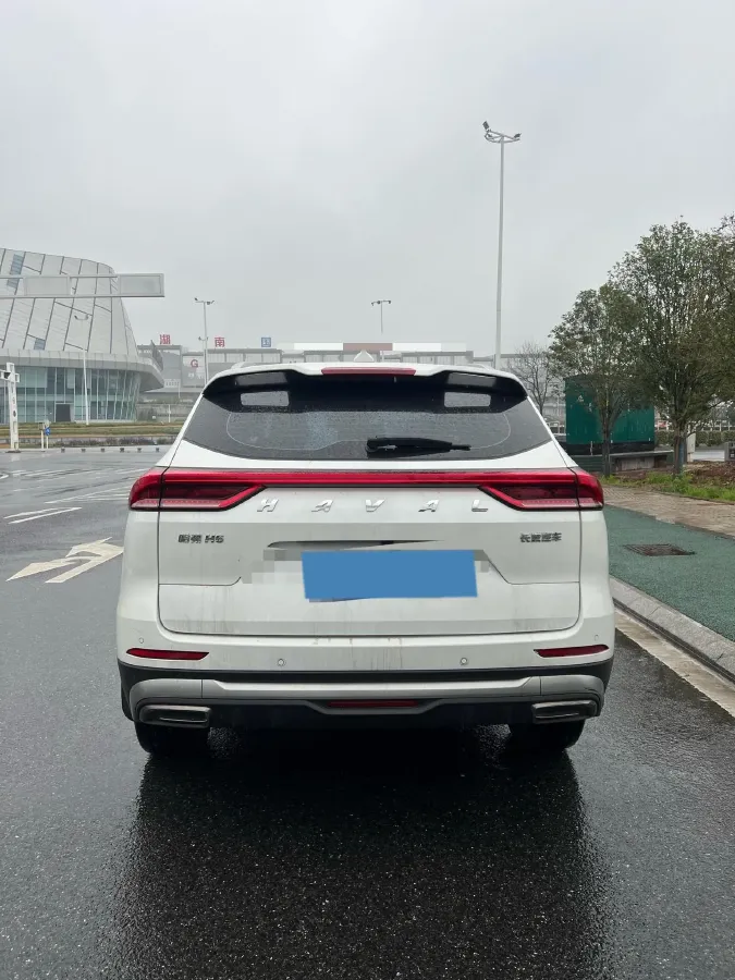 2021 Haval H6 1.5T 169HP L4 7DCT,autocango,china used car exporter,china ev exporter,chinese used car exporter,chinese used ev exporter