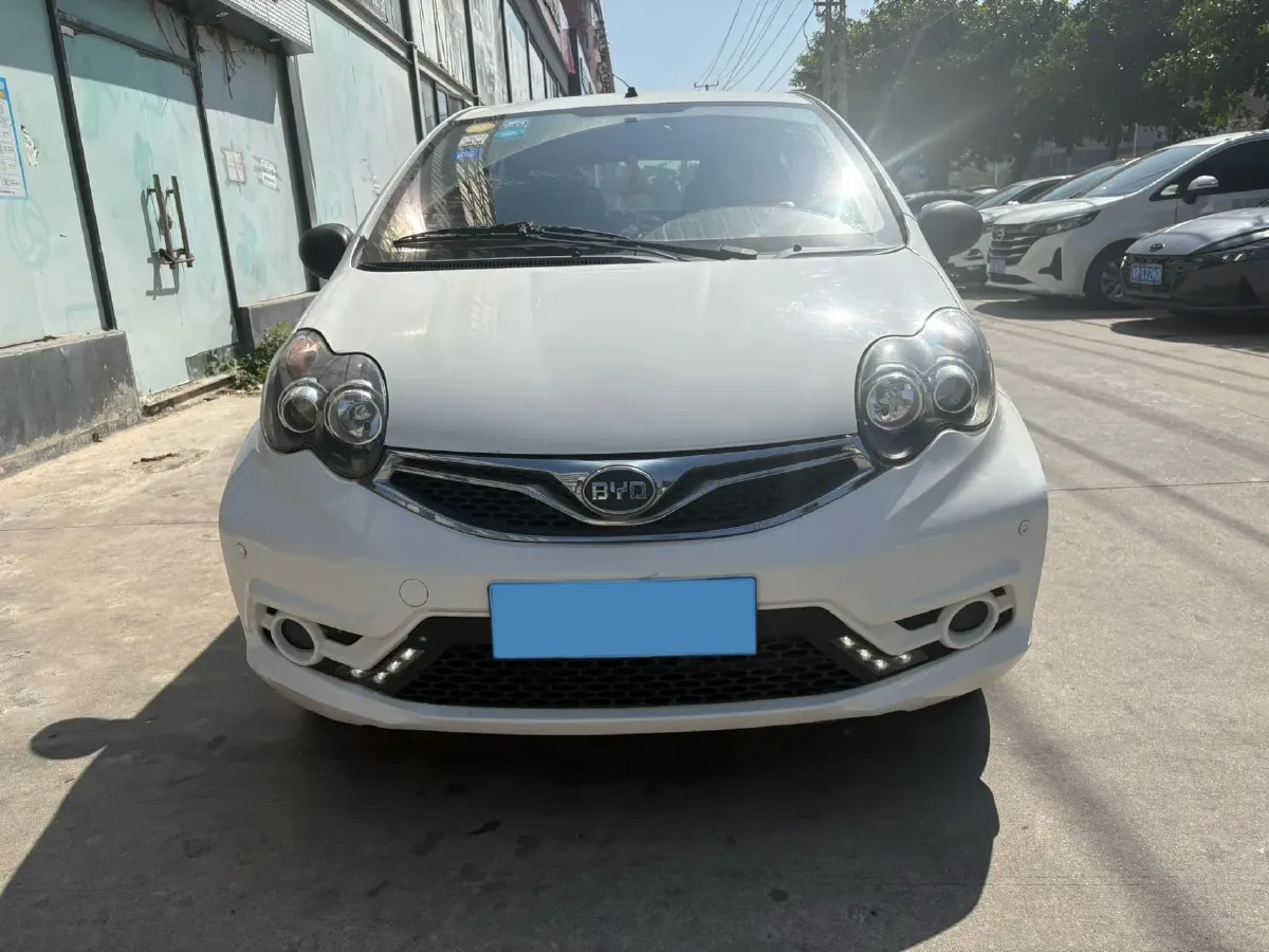 2015 BYD F0 1.0L 68HP L3 5MT,autocango,china used car exporter,china ev exporter,chinese used car exporter,chinese used ev exporter