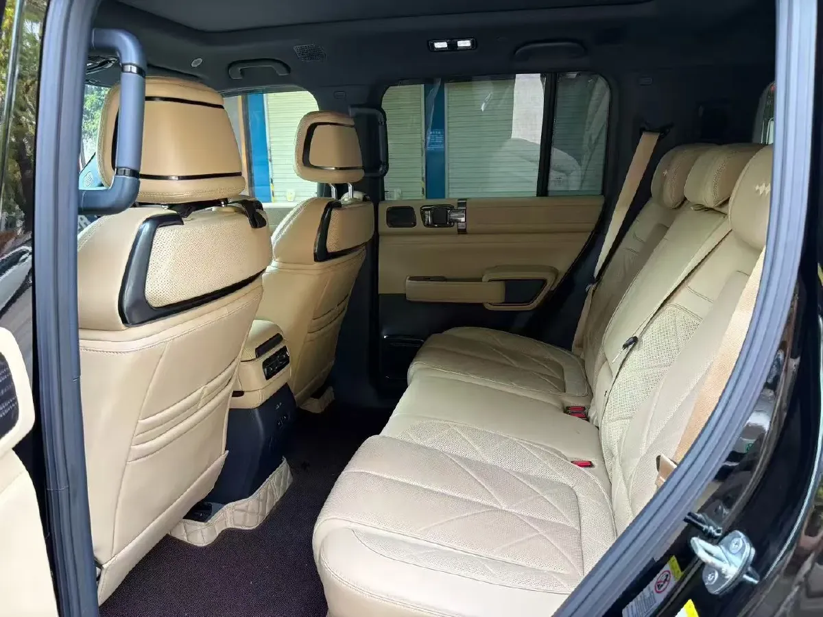 2023 FangChengBao Bao 5 1.5T 194HP L4 E-CVT PHEV 31.8KWH,autocango,china used car exporter,china ev exporter,chinese used car exporter,chinese used ev exporter