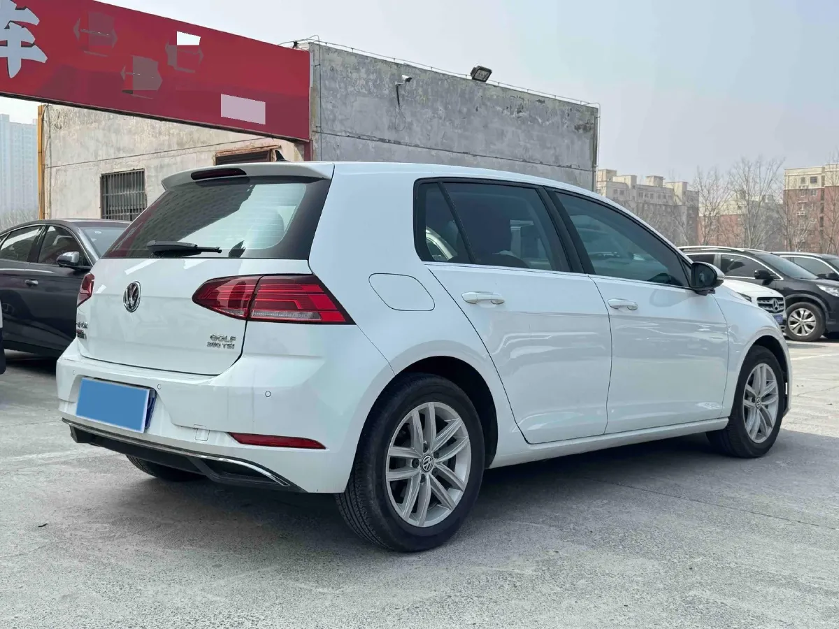 2019 Brilliance Auto V7 1.8T 231HP L4 7DCT,autocango,china used car exporter,china ev exporter,chinese used car exporter,chinese used ev exporter