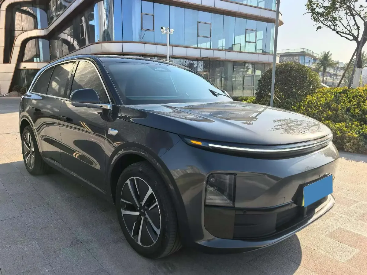 2024 Li L6 Range Extended 154HP L4 REEV 36.8KWH,autocango,china used car exporter,china ev exporter,chinese used car exporter,chinese used ev exporter
