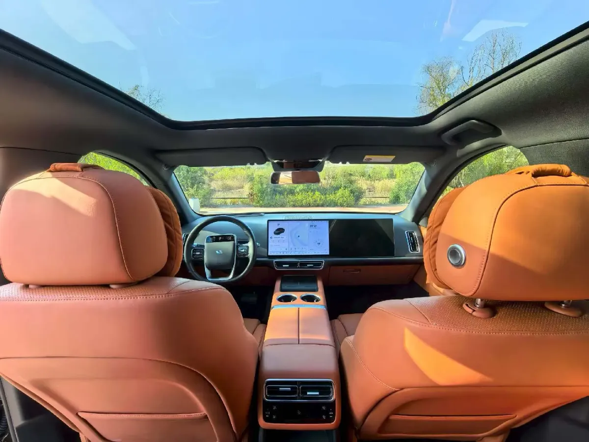 2024 Li L6 Range Extended 154HP L4 REEV 36.8KWH,autocango,china used car exporter,china ev exporter,chinese used car exporter,chinese used ev exporter