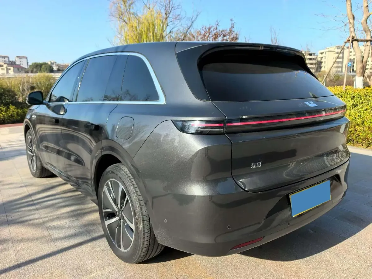 2024 Li L6 Range Extended 154HP L4 REEV 36.8KWH,autocango,china used car exporter,china ev exporter,chinese used car exporter,chinese used ev exporter