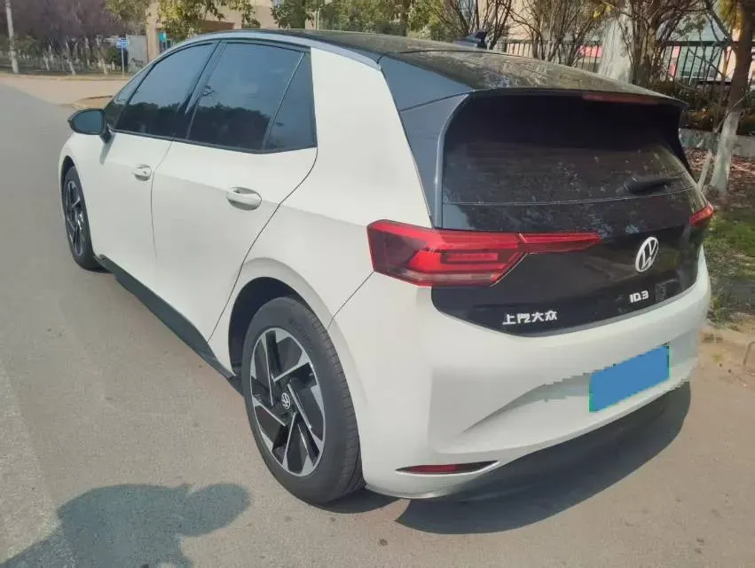 2024 Volkswagen ID.3 BEV 52.8KWH,autocango,china used car exporter,china ev exporter,chinese used car exporter,chinese used ev exporter