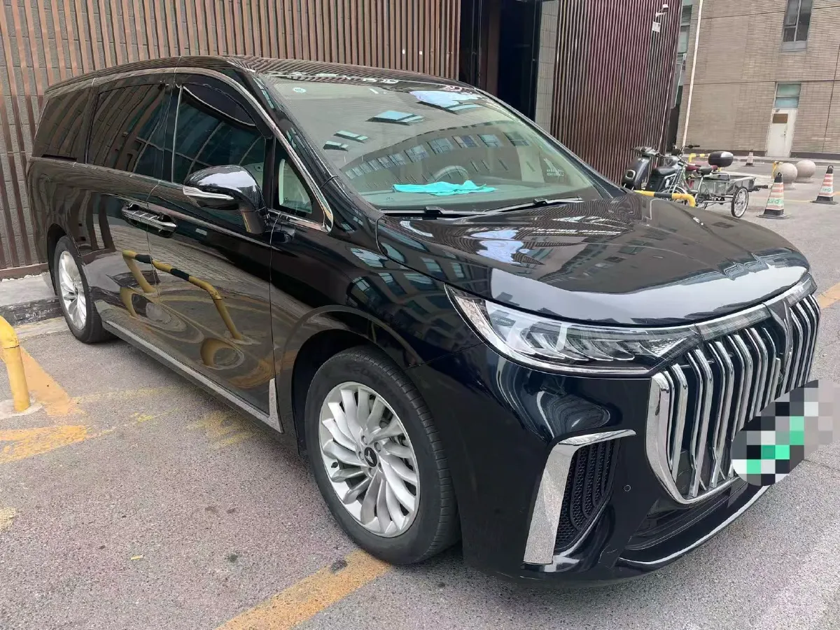 2022 Voyah Dream 1.5T 136HP L4 PHEV 25.57KWH,autocango,china used car exporter,china ev exporter,chinese used car exporter,chinese used ev exporter