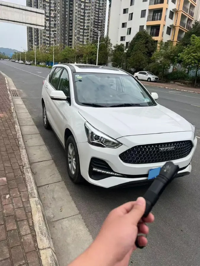 2019 Haval M6 1.5T 150HP L4 7DCT,autocango,china used car exporter,china ev exporter,chinese used car exporter,chinese used ev exporter