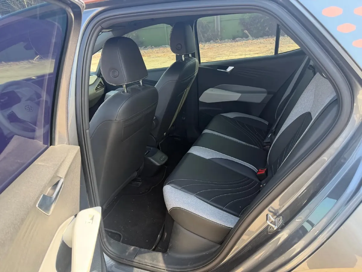 2021 Volkswagen ID.3 BEV 57.3KWH,autocango,china used car exporter,china ev exporter,chinese used car exporter,chinese used ev exporter