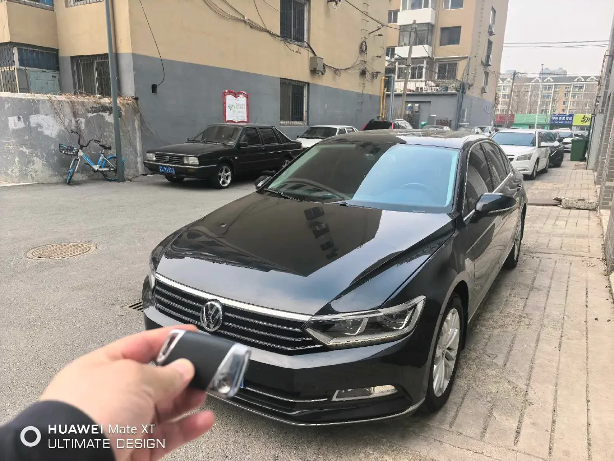 2019 Volkswagen Magotan 2.0T 186HP L4 7DCT,autocango,china used car exporter,china ev exporter,chinese used car exporter,chinese used ev exporter