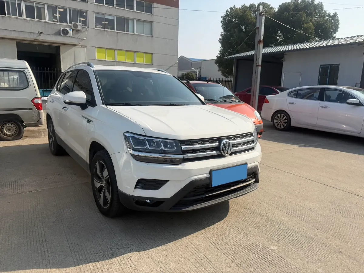 2020 Volkswagen Tharu 1.4T 150HP L4 7DCT,autocango,china used car exporter,china ev exporter,chinese used car exporter,chinese used ev exporter
