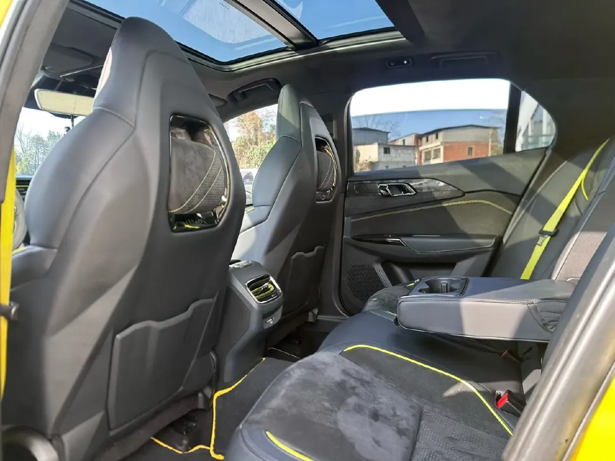 2021 LYNK&CO 03 2.0T 254HP L4 8AT,autocango,china used car exporter,china ev exporter,chinese used car exporter,chinese used ev exporter