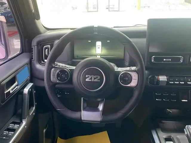 2024 212 212 T01 2.0T 252HP L4 8AT,autocango,china used car exporter,china ev exporter,chinese used car exporter,chinese used ev exporter