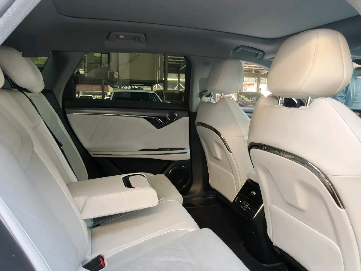 2025 Voyah FREE 1.5T 150HP L4 REEV 43KWH,autocango,china used car exporter,china ev exporter,chinese used car exporter,chinese used ev exporter