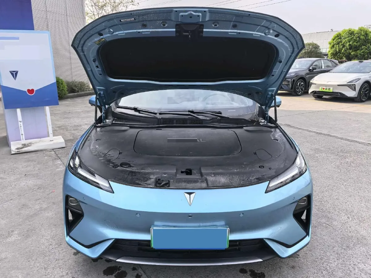 2025 Deepal L07 1.5L 98HP L4 REEV 28.39KWH,autocango,china used car exporter,china ev exporter,chinese used car exporter,chinese used ev exporter