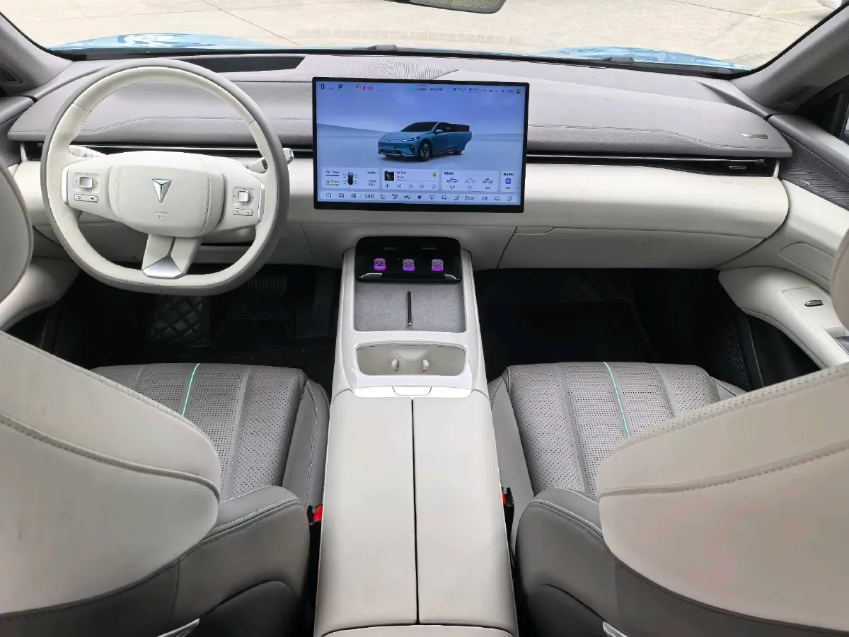 2025 Deepal L07 1.5L 98HP L4 REEV 28.39KWH,autocango,china used car exporter,china ev exporter,chinese used car exporter,chinese used ev exporter