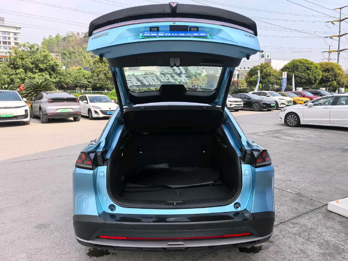 2025 Deepal L07 1.5L 98HP L4 REEV 28.39KWH,autocango,china used car exporter,china ev exporter,chinese used car exporter,chinese used ev exporter