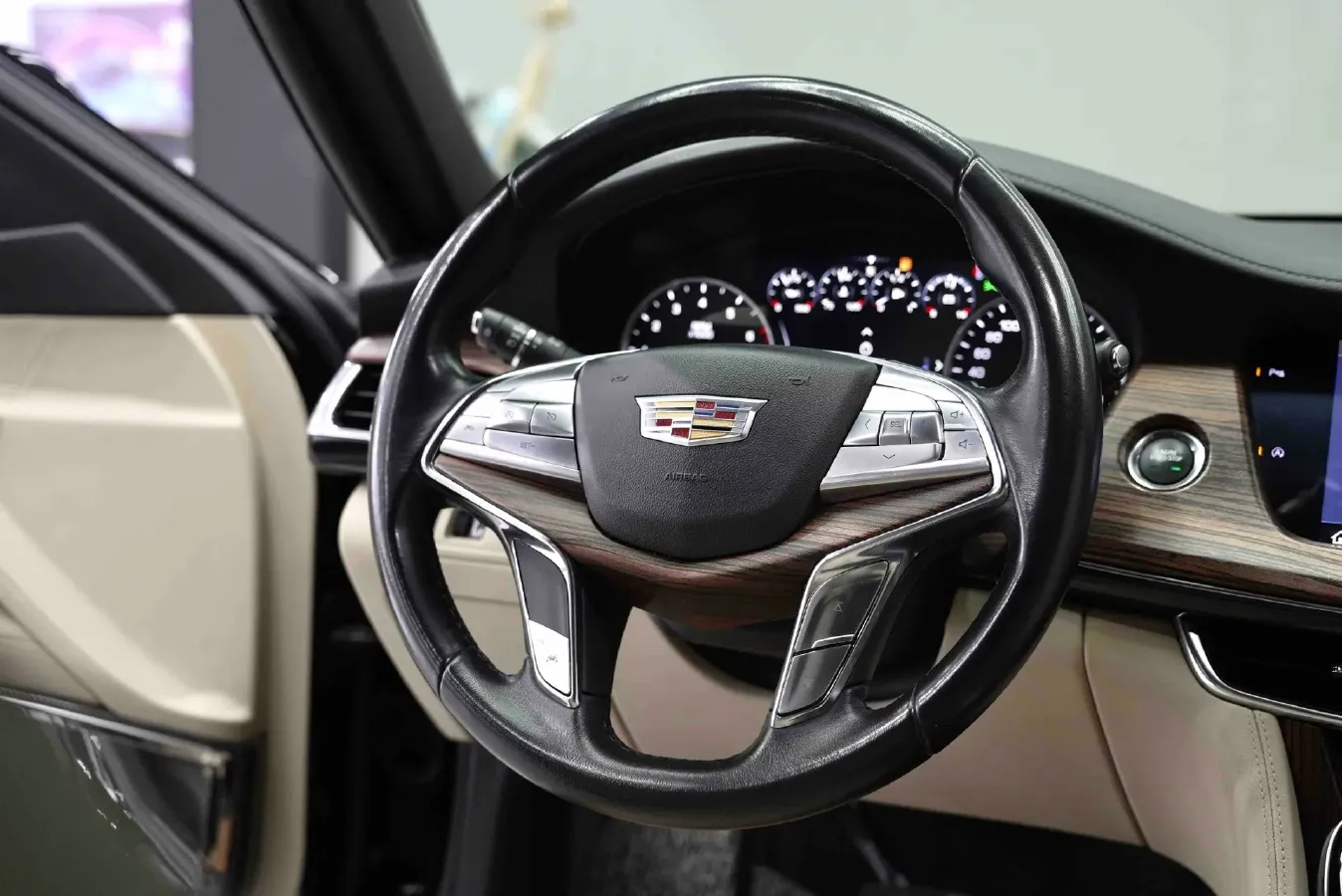 2020 Cadillac CT6 2.0T 241HP L4 10AT,autocango,china used car exporter,china ev exporter,chinese used car exporter,chinese used ev exporter