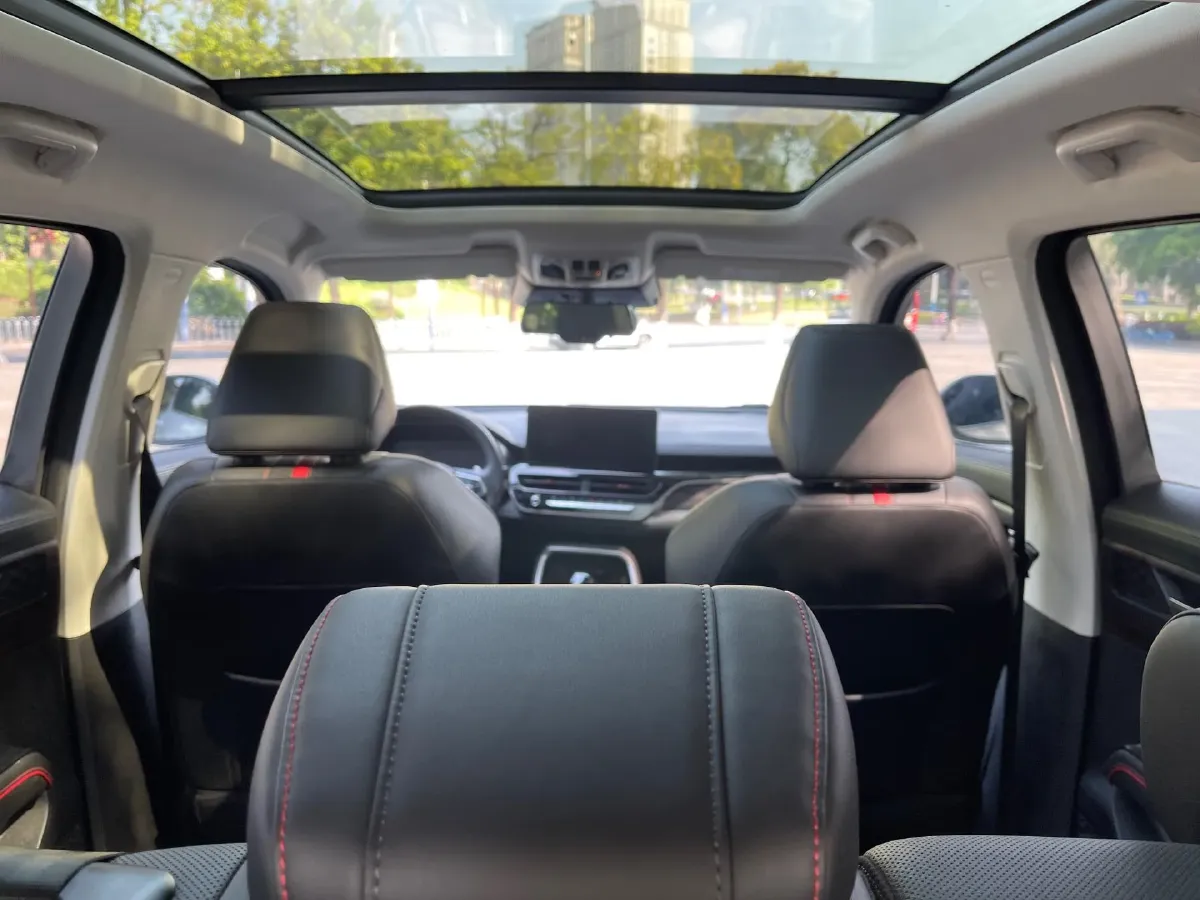 2021 Haval H6 1.5T 169HP L4 7DCT,autocango,china used car exporter,china ev exporter,chinese used car exporter,chinese used ev exporter