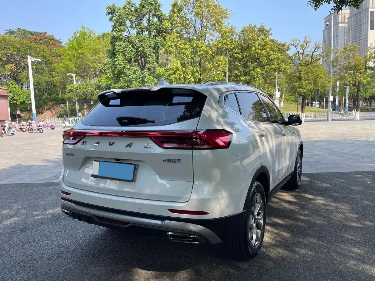 2021 Haval H6 1.5T 169HP L4 7DCT,autocango,china used car exporter,china ev exporter,chinese used car exporter,chinese used ev exporter
