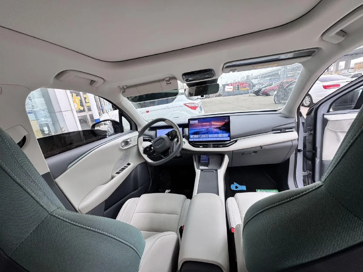 2023 LYNK&CO 06 EM-P 1.5L 120HP L4 3DHT PHEV 19.09KWH,autocango,china used car exporter,china ev exporter,chinese used car exporter,chinese used ev exporter