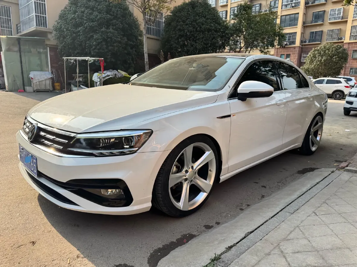 2019 Volkswagen Passat 1.4T 150HP L4 7DCT,autocango,china used car exporter,china ev exporter,chinese used car exporter,chinese used ev exporter