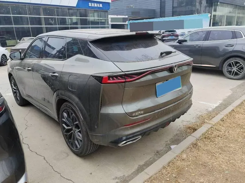 2024 ChangAn UNI-Z 1.5L 98HP L4 E-CVT PHEV 18.4KWH,autocango,china used car exporter,china ev exporter,chinese used car exporter,chinese used ev exporter