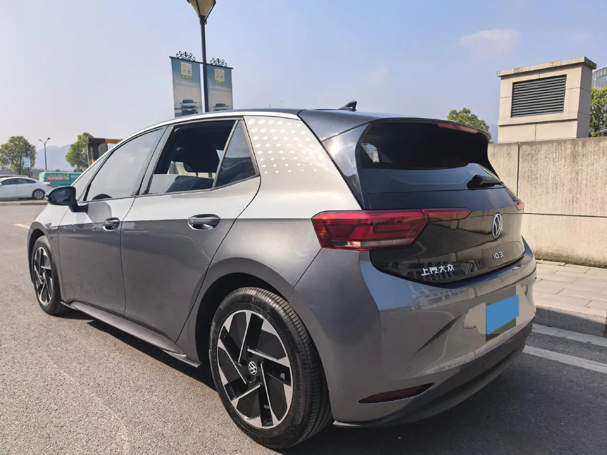 2023 Volkswagen ID.3 BEV 52.8KWH,autocango,china used car exporter,china ev exporter,chinese used car exporter,chinese used ev exporter