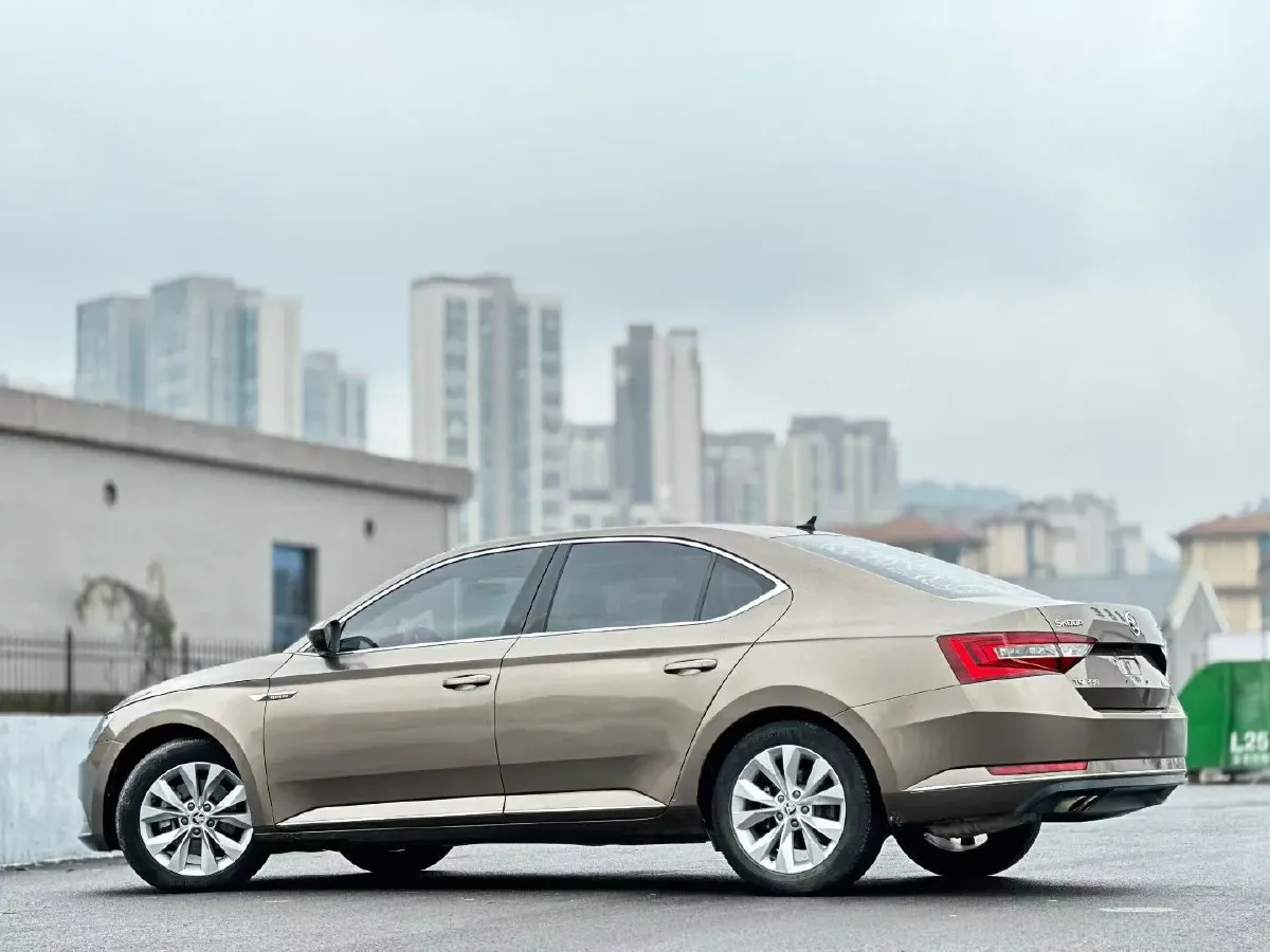 2018 Nissan Terra 2.5L 184HP L4 7AT,autocango,china used car exporter,china ev exporter,chinese used car exporter,chinese used ev exporter