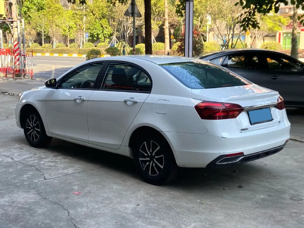 2019 Geely Emgrand 1.5L 109HP L4 5MT,autocango,china used car exporter,china ev exporter,chinese used car exporter,chinese used ev exporter