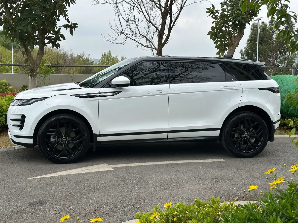 2021 Land Rover Range Rover Evoque 2.0T 249HP L4 9AT,autocango,china used car exporter,china ev exporter,chinese used car exporter,chinese used ev exporter