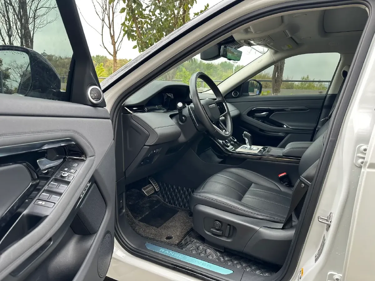 2021 Land Rover Range Rover Evoque 2.0T 249HP L4 9AT,autocango,china used car exporter,china ev exporter,chinese used car exporter,chinese used ev exporter