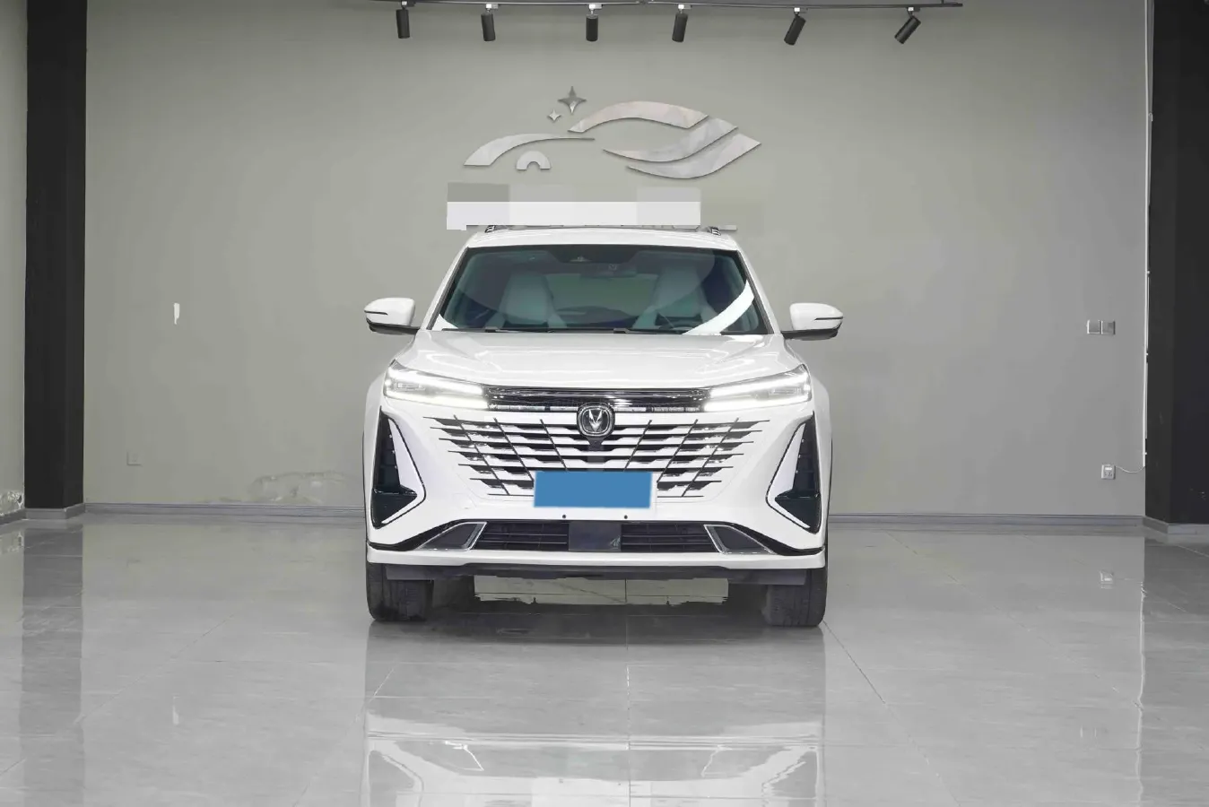 2023 ChangAn CS75 Plus 1.5T 188HP L4 8AT,autocango,china used car exporter,china ev exporter,chinese used car exporter,chinese used ev exporter