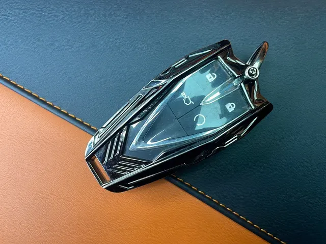 2023 ChangAn UNI-V 1.5T 188HP L4 7DCT,autocango,china used car exporter,china ev exporter,chinese used car exporter,chinese used ev exporter