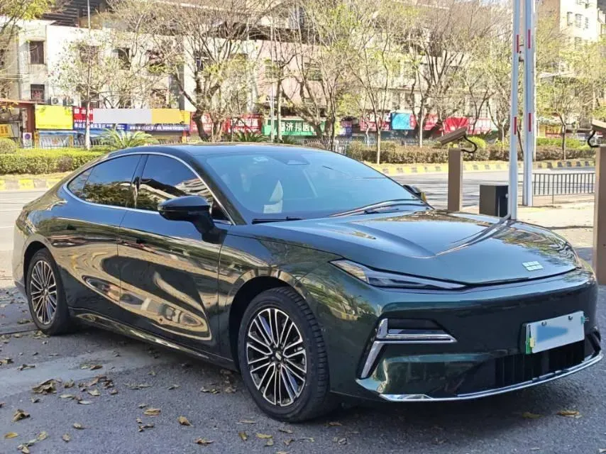 2025 Geely Galaxy Starshine 8 1.5L 112HP L4 1DHT PHEV,autocango,china used car exporter,china ev exporter,chinese used car exporter,chinese used ev exporter