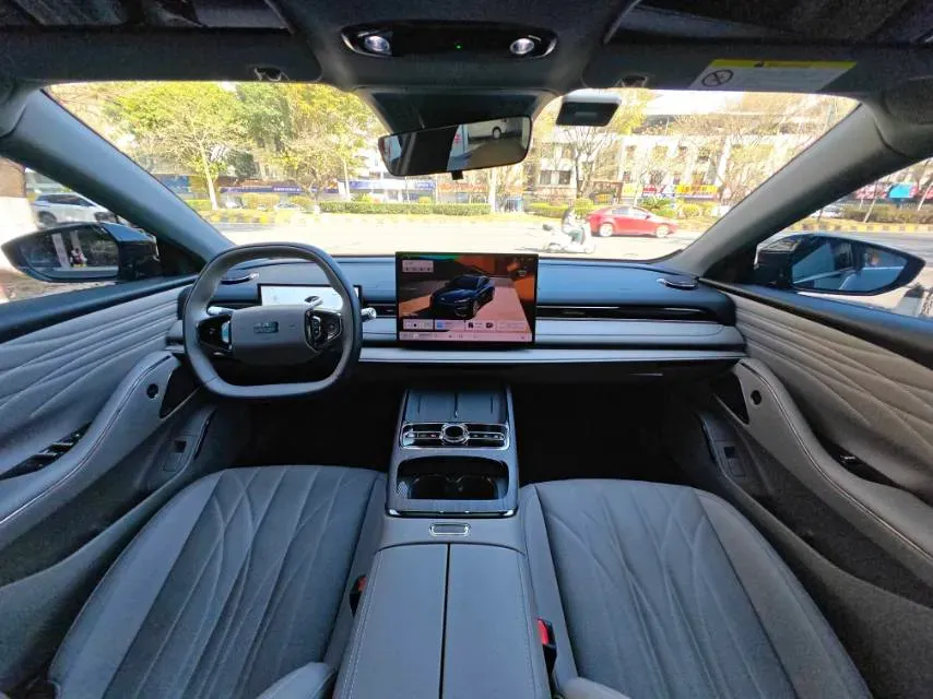 2025 Geely Galaxy Starshine 8 1.5L 112HP L4 1DHT PHEV,autocango,china used car exporter,china ev exporter,chinese used car exporter,chinese used ev exporter