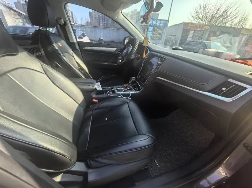 2018 Roewe RX5 1.5T 169HP L4 7DCT,autocango,china used car exporter,china ev exporter,chinese used car exporter,chinese used ev exporter