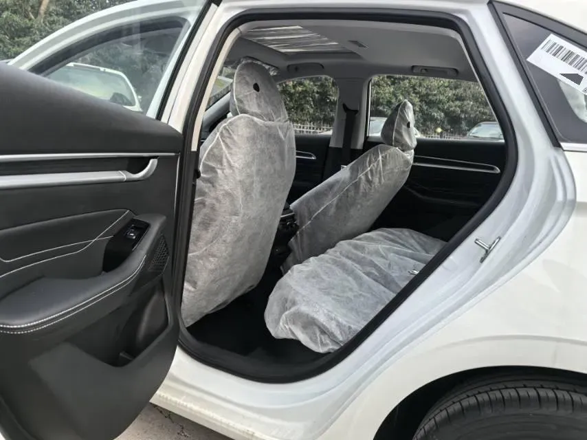 2026 Geely Emgrand 1.5L 120HP L4 CVT,autocango,china used car exporter,china ev exporter,chinese used car exporter,chinese used ev exporter