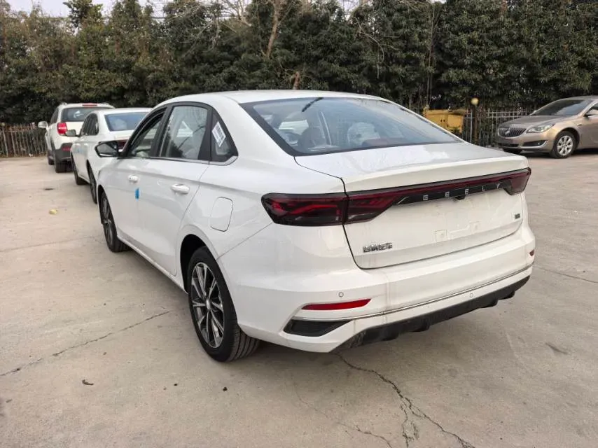 2026 Geely Emgrand 1.5L 120HP L4 CVT,autocango,china used car exporter,china ev exporter,chinese used car exporter,chinese used ev exporter