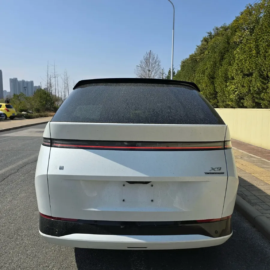 2024 Xpeng X9 BEV 101.5KWH,autocango,china used car exporter,china ev exporter,chinese used car exporter,chinese used ev exporter