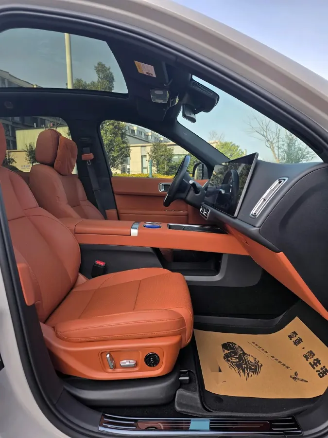 2024 Li L6 Range Extended 154HP L4 REEV 36.8KWH,autocango,china used car exporter,china ev exporter,chinese used car exporter,chinese used ev exporter